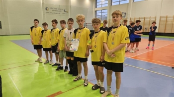 e00b1d58-c70e-4e87-a2fc-e3a38b6583e8