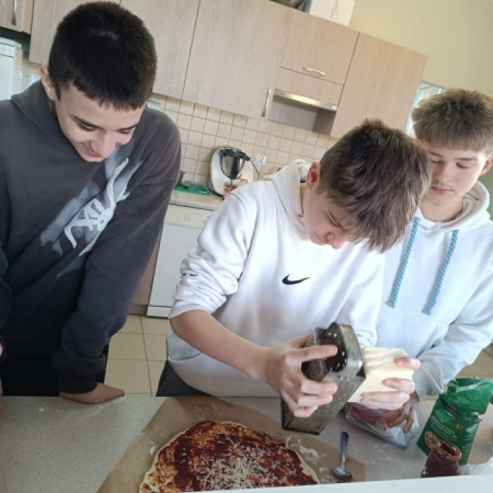 Działania matematyczne 7 klasy 